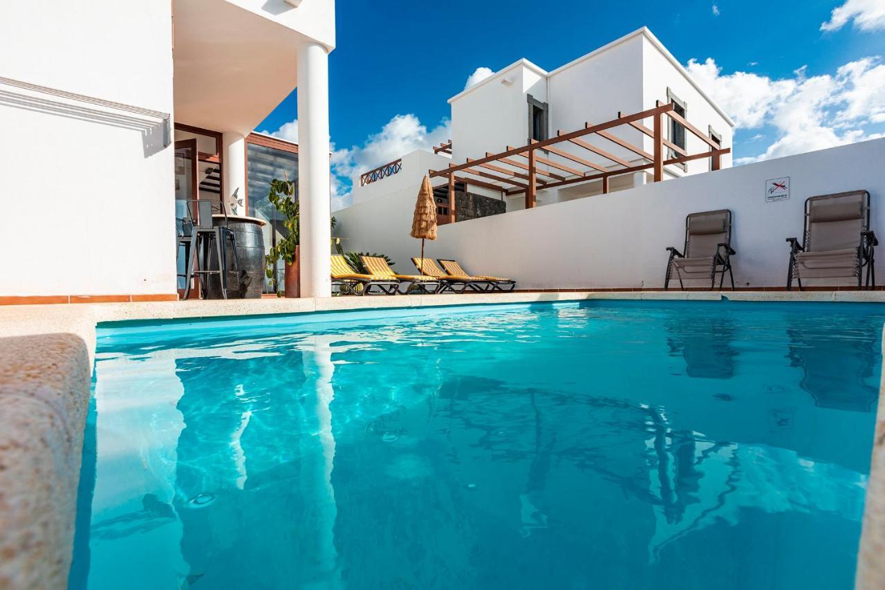 Villa Ernesto Playa Blanca  Exterior foto
